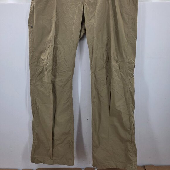 LL Bean Cargo Pants Riverton Men’s Utility  Hiking Outdoors Beige Trail 38 x 32 - Picture 9 of 10